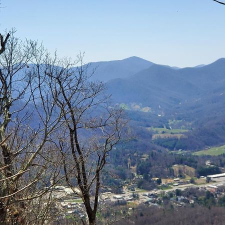 Treehouse Cathedral In Blue Ridge Mountains, Nc Villa Burnsville Exteriör bild