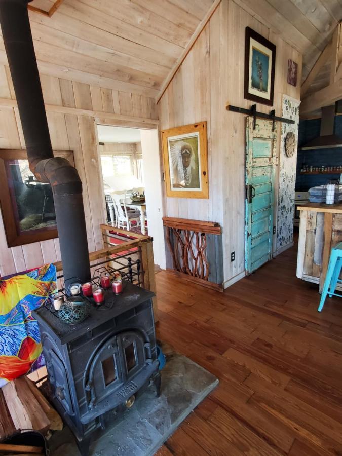 Treehouse Cathedral In Blue Ridge Mountains, Nc Villa Burnsville Exteriör bild