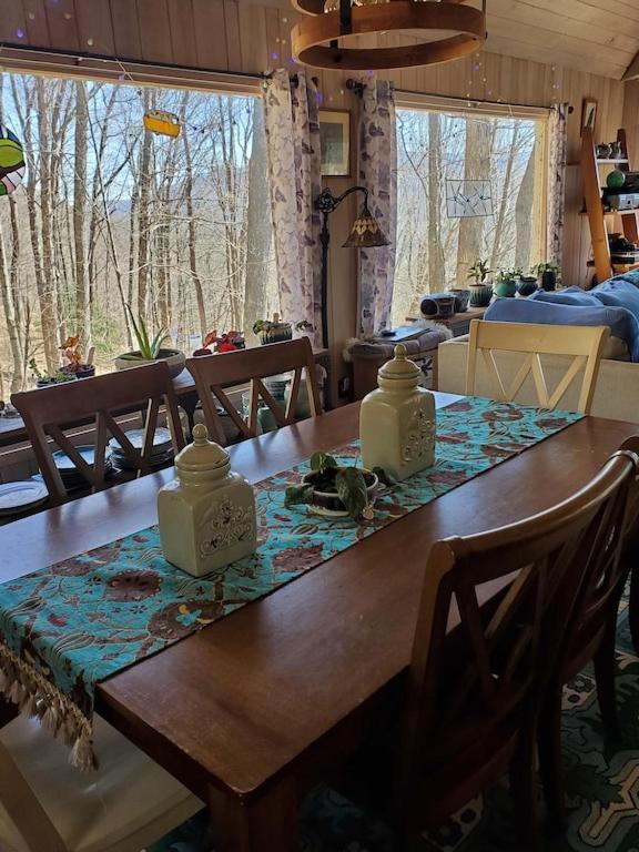 Treehouse Cathedral In Blue Ridge Mountains, Nc Villa Burnsville Exteriör bild